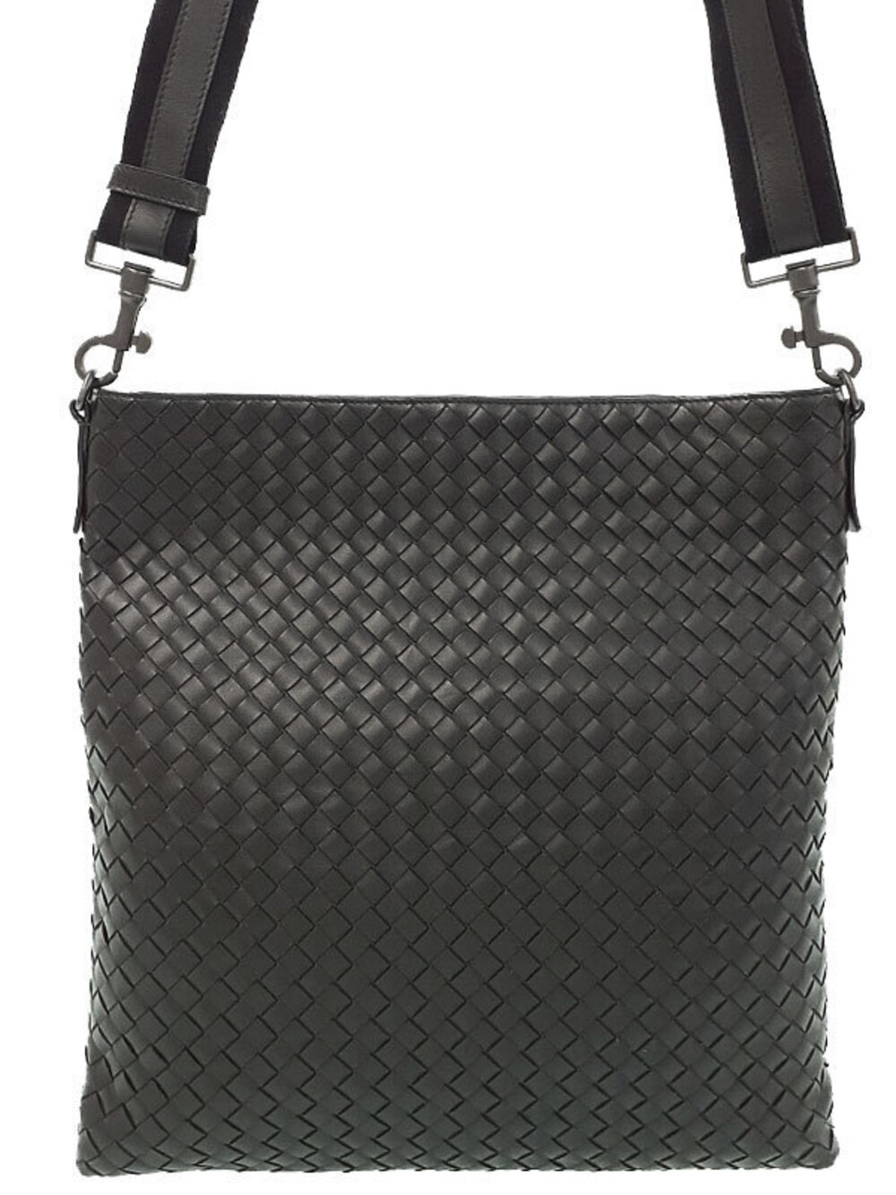 Bottega Veneta Black Intrecciato Flat Messenger Bag woven leather